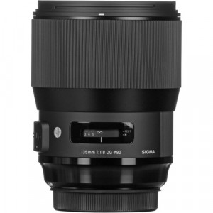 لنز Sigma 135mm f1.8 DG HSM Art برای نیکون